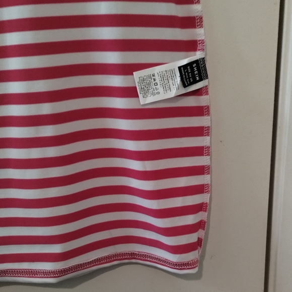 Striped Dress With Hood Bodycon  Size L U.S.size  (8/10) - Picture 3 of 4